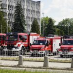 17.06.2021. Kielce. Przygotowania do uroczystości przekazania pojazdów dla PSP i OSP / Sebastian Kalwat / Radio Kielce