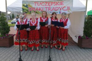 01.06.2021. Tuczępy. „Tuczępskie Smaki Tradycji" / Marta Gajda / Radio Kielce