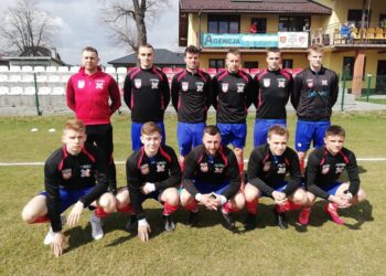 03.04.2021 Wiązownica. Zawodnicy Wisły Sandomierz przed meczem z KS Wiązownica / SKS WISŁA Sandomierz