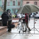 07.04.2021. Kielce. Zdjęcia do spektaklu teatru telewizji zatytułowanego „Zakładnicy” / Wiktor Taszłow / Radio Kielce