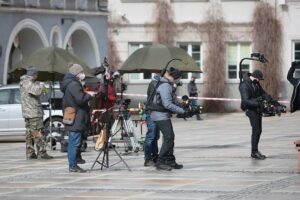 07.04.2021. Kielce. Zdjęcia do spektaklu teatru telewizji zatytułowanego „Zakładnicy” / Wiktor Taszłow / Radio Kielce