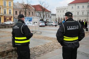 07.04.2021. Kielce. Zdjęcia do spektaklu teatru telewizji zatytułowanego „Zakładnicy” / Wiktor Taszłow / Radio Kielce