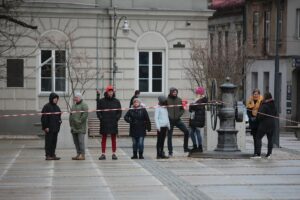 07.04.2021. Kielce. Zdjęcia do spektaklu teatru telewizji zatytułowanego „Zakładnicy” / Wiktor Taszłow / Radio Kielce