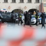 07.04.2021. Kielce. Zdjęcia do spektaklu teatru telewizji zatytułowanego „Zakładnicy” / Wiktor Taszłow / Radio Kielce