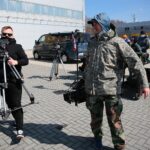 09.04.2021. Masłów. Zdjęcia do spektaklu Telewizji Polskiej „Zakładnicy” / Wiktor Taszłow / Radio Kielce