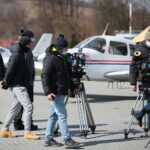 09.04.2021. Masłów. Zdjęcia do spektaklu Telewizji Polskiej „Zakładnicy” / Wiktor Taszłow / Radio Kielce