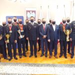 16.07.2021. Kielce. Spotkanie wojewody świętokrzyskiego i marszałka województwa świętokrzyskiego z Mistrzami Polski w Sporcie Pożarniczym / Marcin Marszałek / Radio Kielce