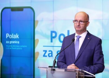 16.07.2021. Warszawa. Konferencja prasowa w siedzibie Centrum Prasowego MSZ. Na zdjęciu: Piotr Wawrzyk - wiceminister spraw zagranicznych / PAP/Tomasz Gzell