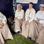 KGW „Linowianki” w gminie Zawichost. Pierwsza z lewej wykonawczyni makatek Janina Bańcer / Grażyna Szlęzak-Wójcik / Radio Kielce