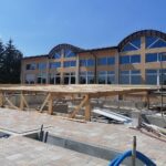 07.07.2021. Kazimierza Wielka. Basen. Prace budowlane / Marta Gajda / Radio Kielce