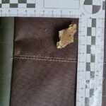 13.07.2021. Końskie. Skarby przy kościele. Broszka ze srebra XIX wiek / Radosław Nowek / Stowarzyszenie Historyczne Pasja