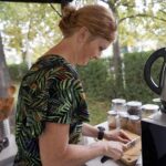 26.07.2021. Letnia kuchnia Radia Kielce. Wegański poniedziałek. Na zdjęciu Dorota Wawrzycka - dietetyk, specjalista żywienia klinicznego / Anna Kwapisz / Radio Kielce