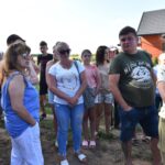 06.07.2021. Dziebałtów. Protest przeciwko budowie masztu telefonii komórkowej / Magdalena Galas-Klusek / Radio Kielce