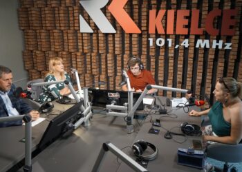 20.07.2021. Radio Kielce. Punkty widzenia. Na zdjęciu (od lewej): Jarosław Karyś - przewodniczący Rady Miasta Kielce, Katarzyna Czech-Kruczek - wiceprzewodnicząca rady miasta, Anna Kibortt - wiceprzewodnicząca rady miasta / Dionizy Krawczyński / Radio Kielce