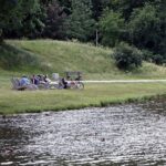 21.07.2021. Kielce. Leżaki nad zalewem / Anita Banaś / Radio Kielce