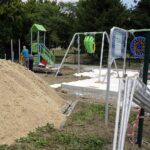 26.07.2021. Kielce. Budowa mini ogrodu sensorycznego w Parku imienia Adolfa Dygasińskiego / Anita Banaś / Radio Kielce