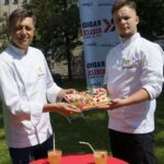 13.07.2021. Letnia kuchnia Radia Kielce. Słodkie wtorki. Na zdjęciu (od lewej): Paweł Buras i Patryk Buras z Cukierni Kalinka / Anna Kwapisz / Radio Kielce