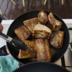 15.07.2021. Letnia kuchnia Radia Kielce. Mięsny czwartek przygotował Konrad Stokowiec - szef restauracji Willi Hueta / Anna Kwapisz / Radio Kielce