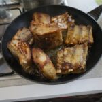 15.07.2021. Letnia kuchnia Radia Kielce. Mięsny czwartek przygotował Konrad Stokowiec - szef restauracji Willi Hueta / Anna Kwapisz / Radio Kielce