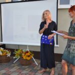 30.07.2021. Zawichost. Miejsce dla młodzieży. Na zdjęciu (od lewej): Edyta Kędziora - koordynatorka projektu i Patrycja Sus-Lutyńska - dyrektor Miejsko-Gminnego Ośrodka Kultury w Zawichoście / Miejsko-Gminny Ośrodek Kultury w Zawichoście