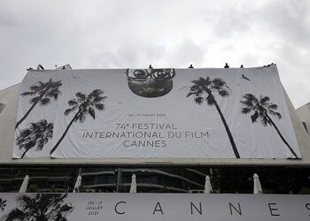 04.07.2021. Cannes. Przygotowania do Międzynarodowego Festiwalu Filmowego w Cannes / SEBASTIEN NOGIER / PAP/EPA