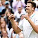 07.07.2021. Wimbledon, Hubert Hurkacz po wygraniu meczu ćwierćfinałowego mężczyzn z Rogerem Federerem ze Szwajcarii / NEIL HALL / PAP/EPA