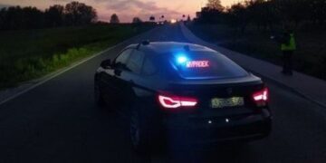 Młody motocyklista poważnie ranny w wypadku