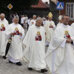 17.07.2021. Daleszyce. Uroczystość koronacji obrazu Matki Bożej Daleszyckiej / Jarosław Kubalski / Radio Kielce