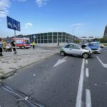 21.07.2021. Kielce. Korki na skrzyżowaniu ulic 1-go Maja i Gosiewskiego po kolizji samochodów / Jarosław Kubalski / Radio Kielce