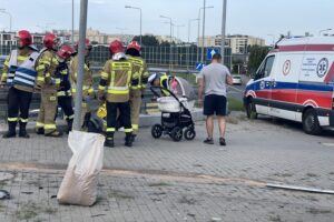 21.07.2021. Kielce. Korki na skrzyżowaniu ulic 1-go Maja i Gosiewskiego po kolizji samochodów / Jarosław Kubalski / Radio Kielce