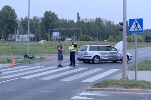 14.07.2021. Kielce. Wypadek na skrzyżowaniu alei Solidarności i ulicy Świętokrzyskiej / Wiktor Taszłow / Radio Kielce