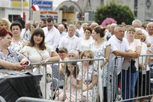 17.07.2021. Daleszyce. Uroczystość koronacji obrazu Matki Bożej Daleszyckiej / Jarosław Kubalski / Radio Kielce