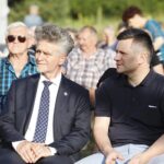 04.07.2021. Lipowica. Otwarcie zalewu w Lipowicy. Na zdjęciu (od lewej): Krzysztof Słoń - senator PiS i Jacek Włosowicz - senator PiS / Jarosław Kubalski / Radio Kielce