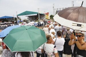 17.07.2021. Daleszyce. Uroczystość koronacji obrazu Matki Bożej Daleszyckiej / Jarosław Kubalski / Radio Kielce