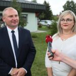 25.07.2021. Ciekoty. Konkurs „Bezpieczne Gospodarstwo Rolne”. Na zdjęciu: Michał i Dorota Zielińscy - zwycięzcy konkursu / Wiktor Taszłow / Radio Kielce