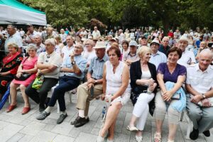 25.07.2021. Busko-Zdrój. Drugi dzień przesłuchań uczestników finałowego konkursu 45. Buskich Spotkań z Folklorem / Wiktor Taszłow / Radio Kielce