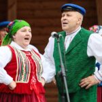 25.07.2021. Busko-Zdrój. Drugi dzień przesłuchań uczestników finałowego konkursu 45. Buskich Spotkań z Folklorem / Wiktor Taszłow / Radio Kielce