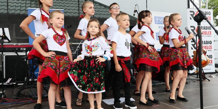 25.07.2021. Skalbmierz. „Wakacje 2021. Spotkajmy się” / Wiktor Taszłow / Radio Kielce