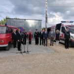 02.07.2021. Włochy. Przekazanie do OSP  samochodu marki Mercedes-Benz Sprinter / Marta Gajda / Radio Kielce