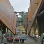 14.07.2021. Busko-Zdrój. Budowa kładki pieszo-rowerowej nad ulicą Starkiewicza oraz przebudowa ulicy Rokosza / Marta Gajda / Radio Kielce