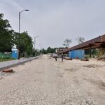 14.07.2021. Busko-Zdrój. Budowa kładki pieszo-rowerowej nad ulicą Starkiewicza oraz przebudowa ulicy Rokosza / Marta Gajda / Radio Kielce