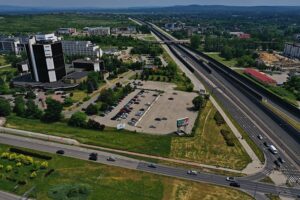 16.06.2021. Kielce. Dojazd do kampusu UJK / Jarosław Kubalski / Radio Kielce