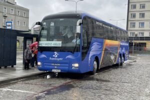 03.07.2021. Kielce. Autobus na Święty Krzyż / Jarosław Kubalski / Radio Kielce