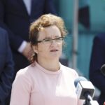 19.07.2021. Kielce. Przekazanie promes dla strażaków ochotników z województwa świętokrzyskiego. Na zdjęciu: Agata Wojtyszek - poseł PiS / Jarosław Kubalski / Radio Kielce