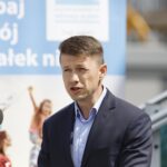 19.07.2021. Kielce. Przekazanie promes dla strażaków ochotników z województwa świętokrzyskiego. Na zdjęciu: Bartłomiej Dorywalski - poseł PiS / Jarosław Kubalski / Radio Kielce