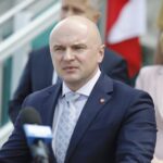 19.07.2021. Kielce. Przekazanie promes dla strażaków ochotników z województwa świętokrzyskiego. Na zdjęciu: Rafał Nowak - wicewojewoda świętokrzyski / Jarosław Kubalski / Radio Kielce