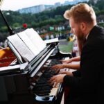 31.07.2021. Kielce. „Chopinowskie Inspiracje”. Koncert duetu fortepianowego Novi Piano Duo w składzie Anna Wielgus i Grzegorz Nowak / Wiktor Taszłow / Radio Kielce