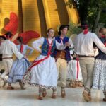 10.07.2021. Kielce. Dzień Tradycji Polskiego Folkloru. Kielecka publiczność bawi Regionalny Zespół Magurzanie / Michał Kita / Radio Kielce