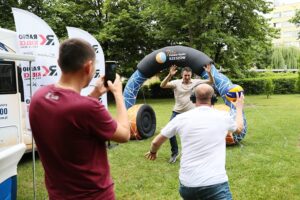 01.07.2021. Kielce. Radio Biwak w Radiu Kielce. Na zdjęciu (w środku): Sławomir Szmal / Wiktor Taszłow / Radio Kielce