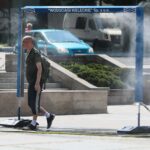 07.07.2021. Kielce. Fontanny miejskie. Kurtyna wodna na Placu Artystów / Wiktor Taszłow / Radio Kielce